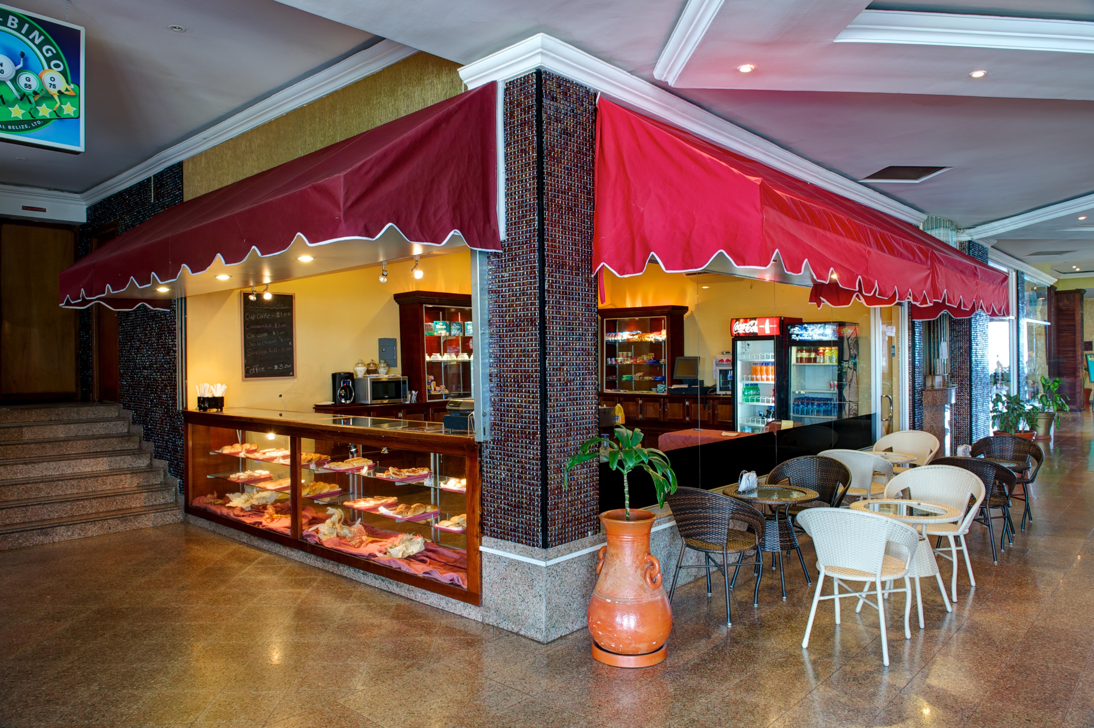 Ramada By Wyndham Princess Belize City Exterior foto