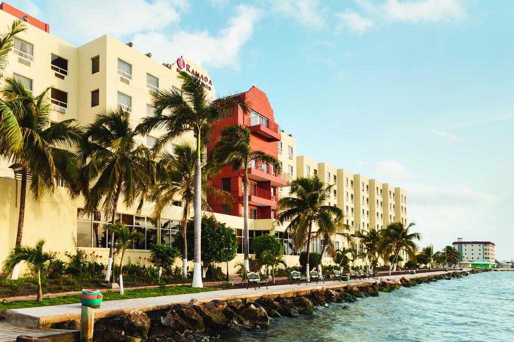 Ramada By Wyndham Princess Belize City Exterior foto